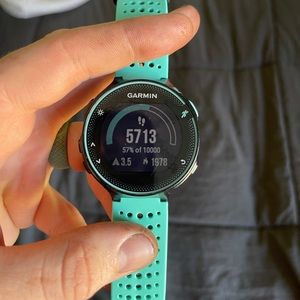 Garmin Forerunner 235